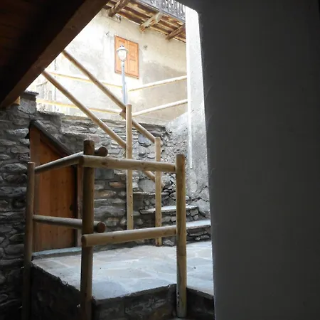 Mit Bergblick By Interhome Apartment Epinel