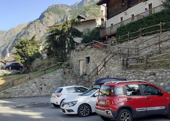 Mit Bergblick By Interhome *