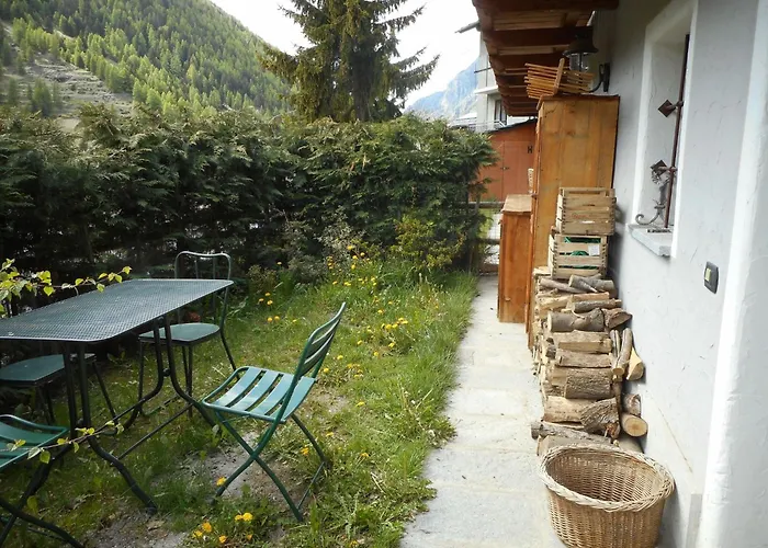 Lejlighed Mit Bergblick By Interhome Epinel