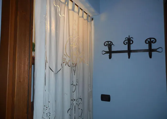 아파트 Mit Bergblick By Interhome