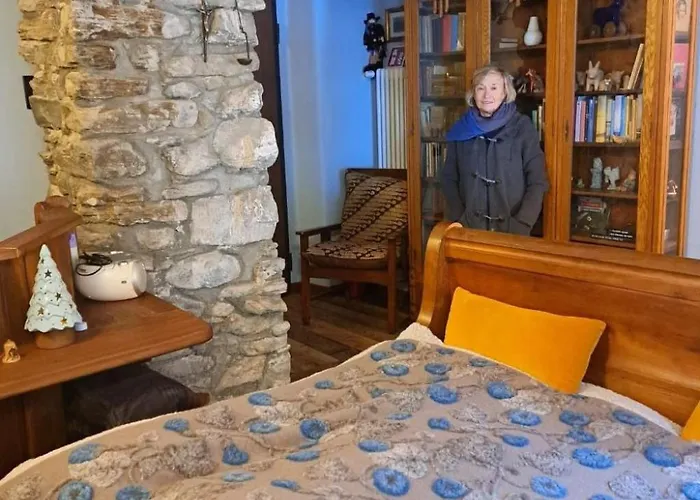 Mit Bergblick By Interhome Lejlighed Epinel